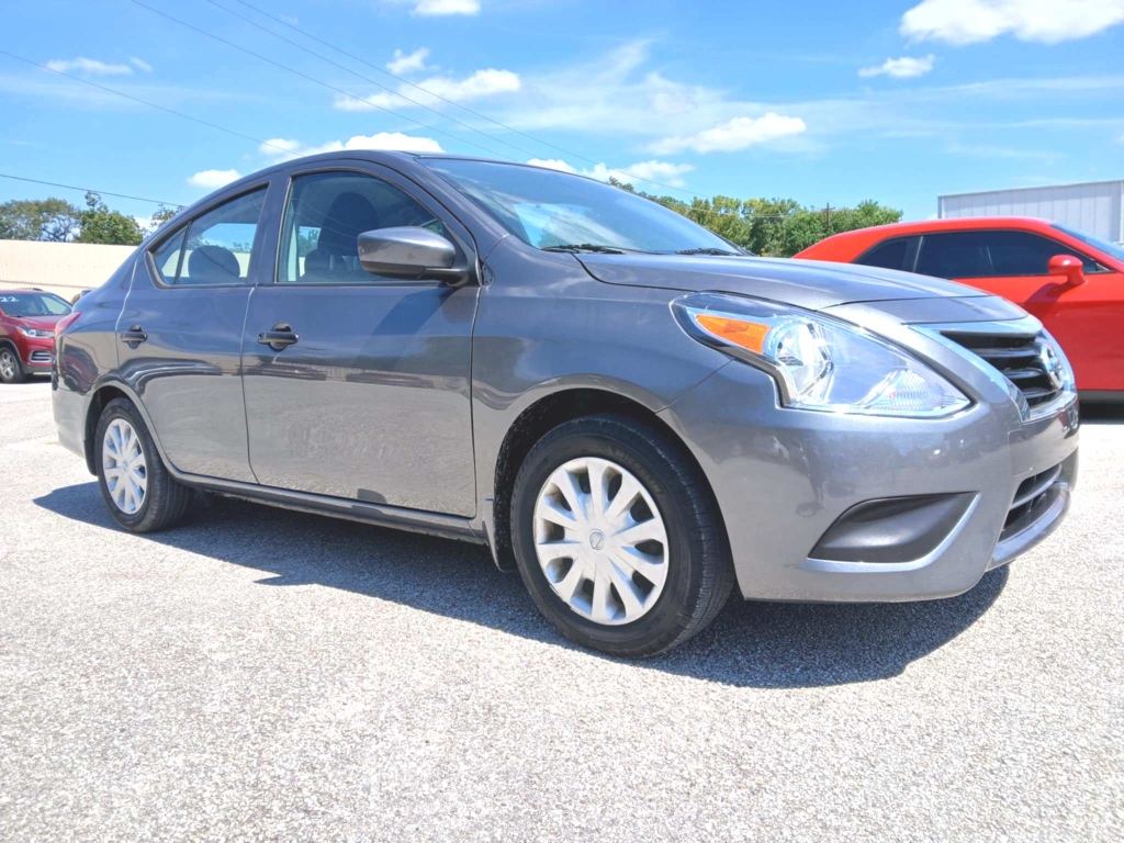 2019 Nissan Versa Sedan